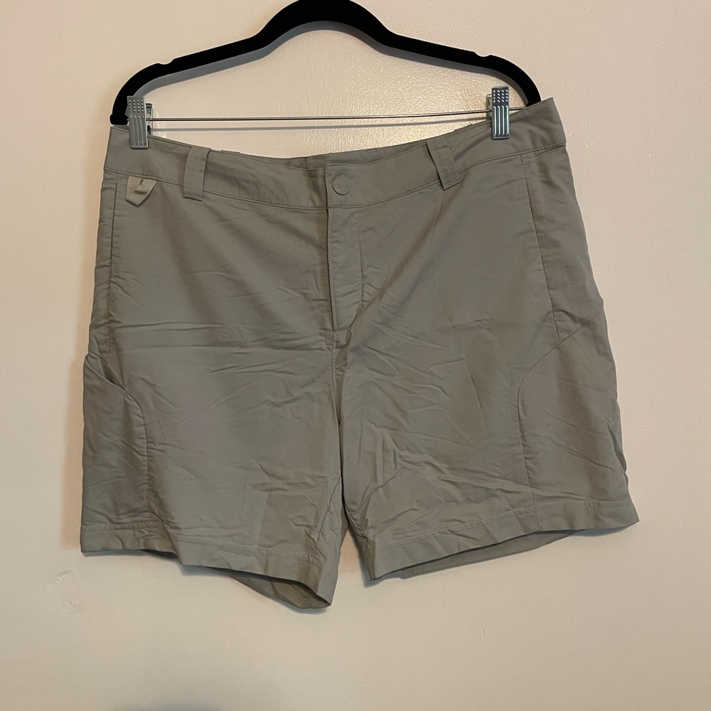 Columbia Light Gray Drawstring Shorts